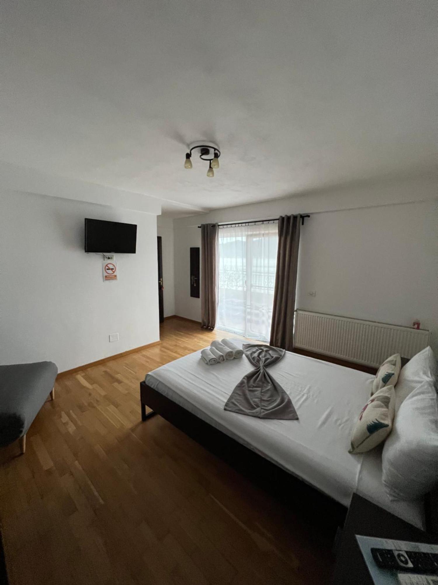 Casa Cattaleya Hotel Dubova Buitenkant foto